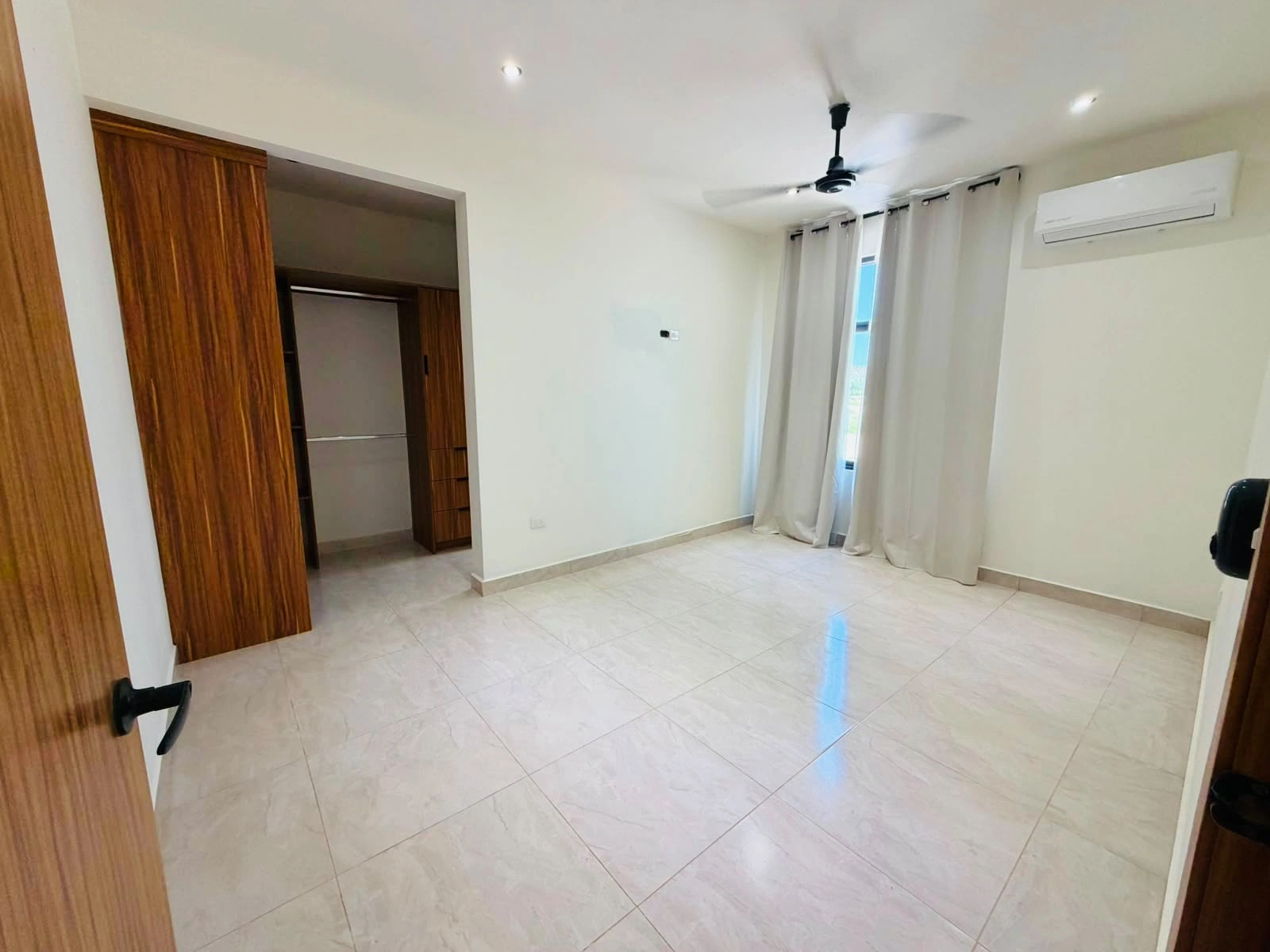 casa-venta-el-pedregal-san-carlos-recamara-principal